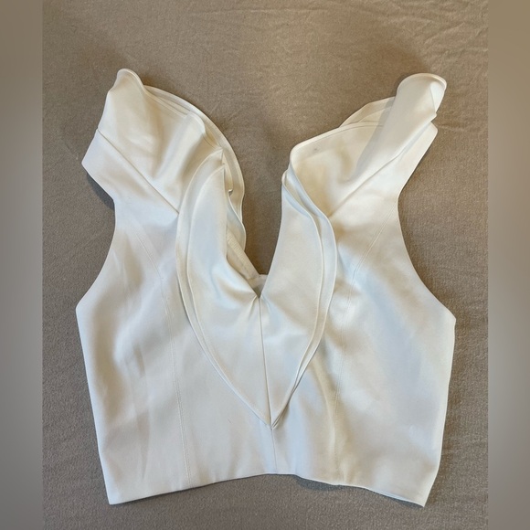 Alice + Olivia Womens White Dannette Ruffle Cropped Halter Top Shirt Size 4 - Picture 4 of 6